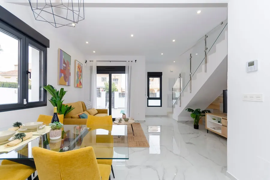 Villa 3+kk — Torrevieja — Foto 17