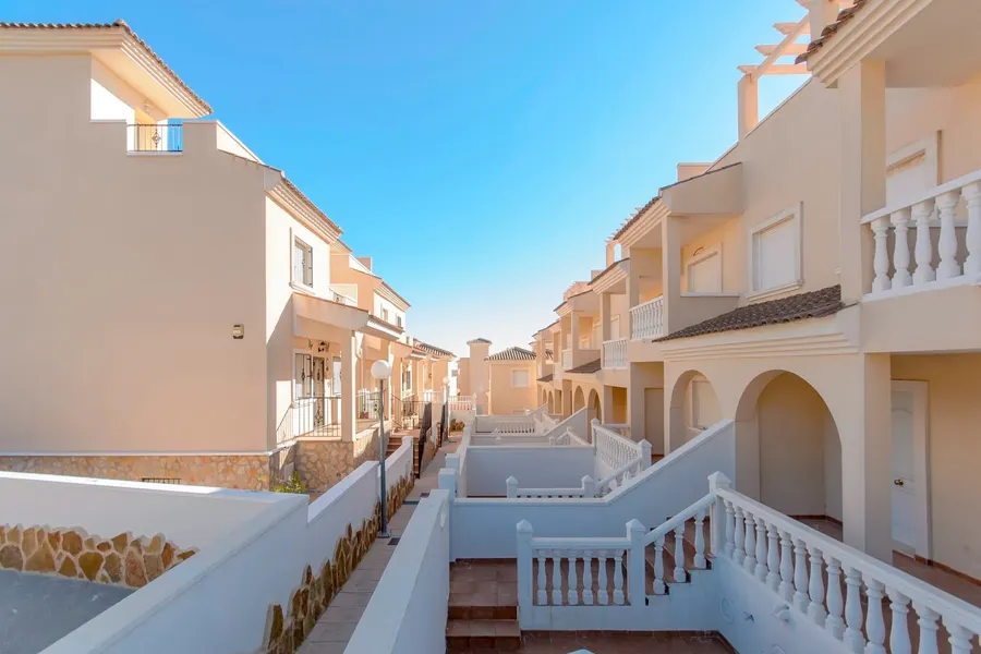Reihenhaus 3+kk — San Miguel De Salinas — Foto 20