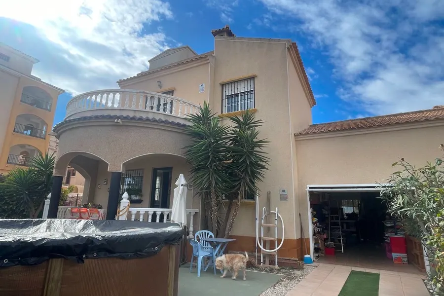 Villa 3+kk — Orihuela Costa — Foto 4