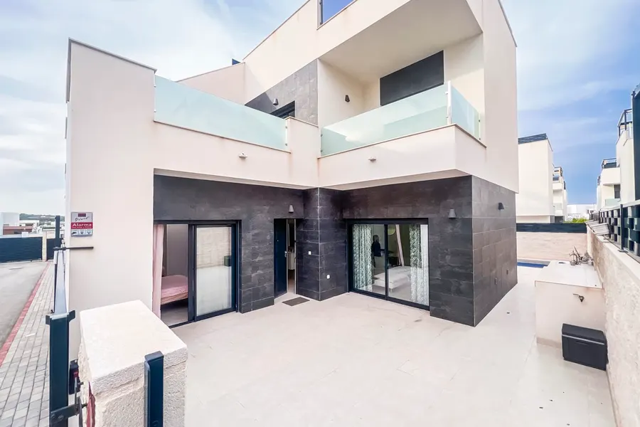 Villa 3+kk — Benijofar — Foto 4