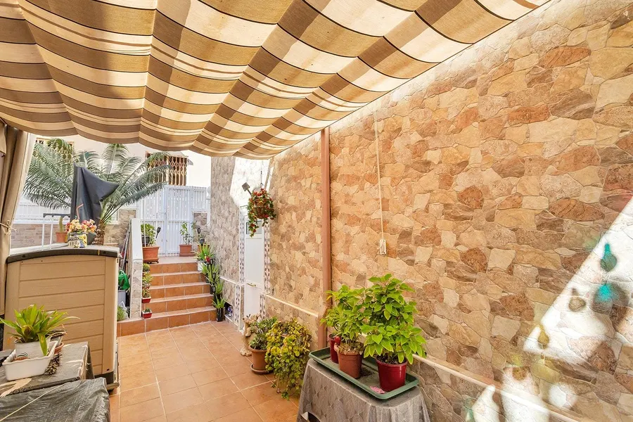 Townhouse 4+kk — Guardamar Del Segura — photo 3