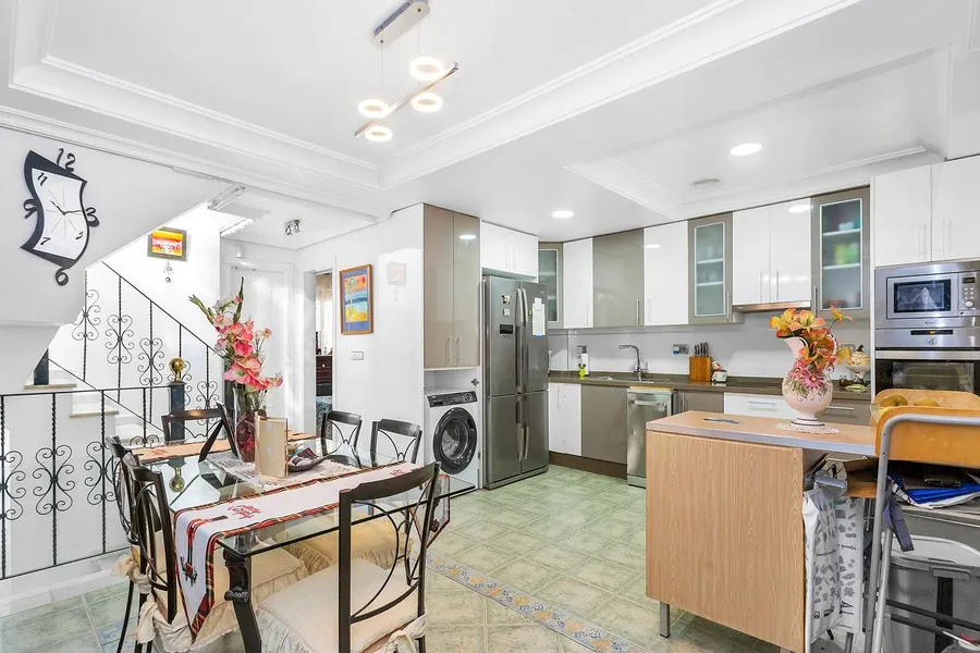 Townhouse 4+kk — Guardamar Del Segura — photo 8