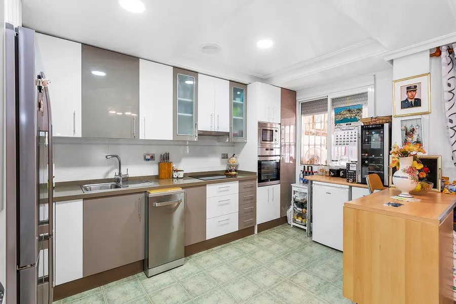 Townhouse 4+kk — Guardamar Del Segura — photo 9