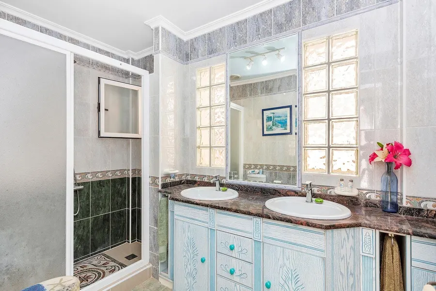 Townhouse 4+kk — Guardamar Del Segura — photo 18