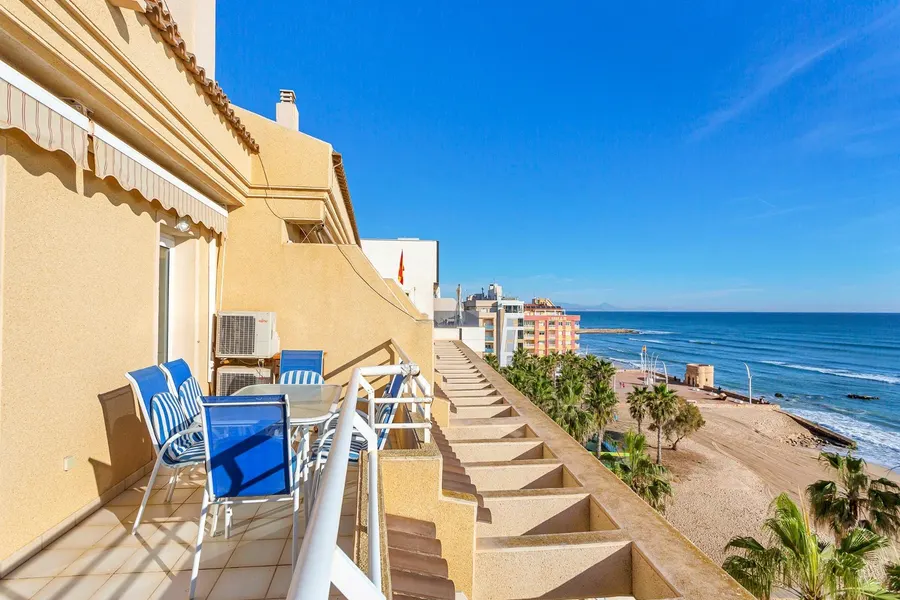 Penthouse 2+kk — Torrevieja — Foto 3