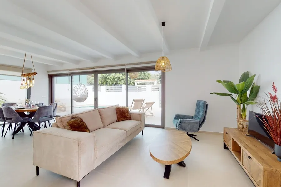 Villa 3+kk — San Miguel De Salinas — Foto 3