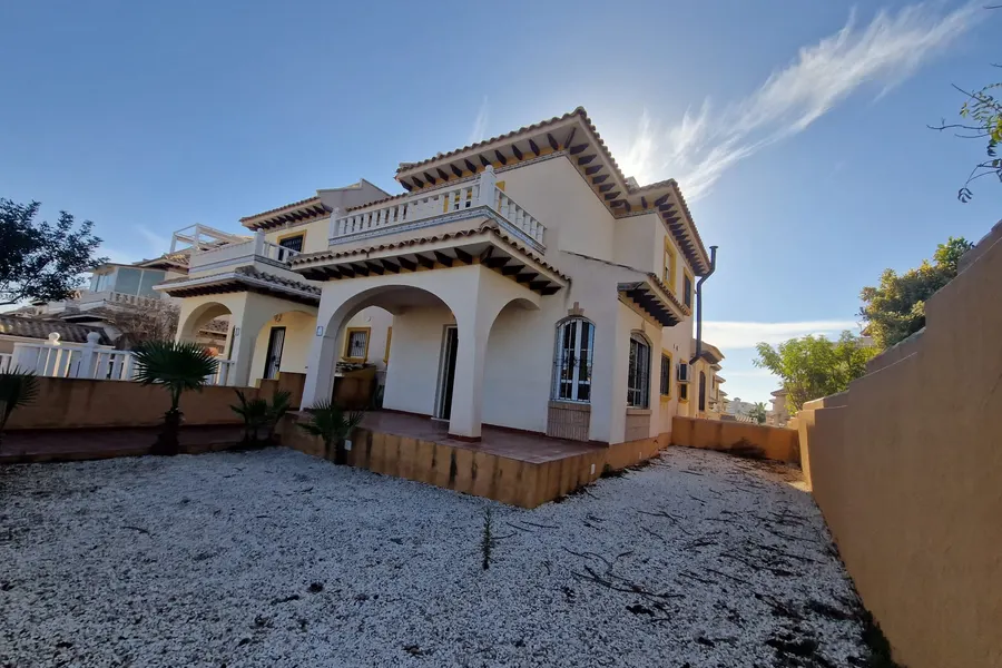 Reihenhaus 2+kk — Urbanización Lomas de Cabo Roig — Foto 2