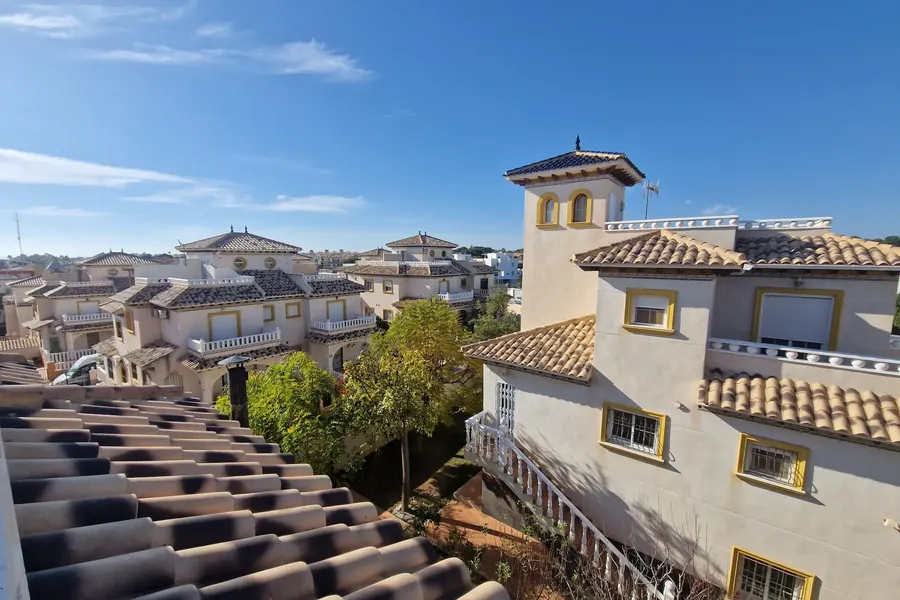 Reihenhaus 2+kk — Urbanización Lomas de Cabo Roig — Foto 17