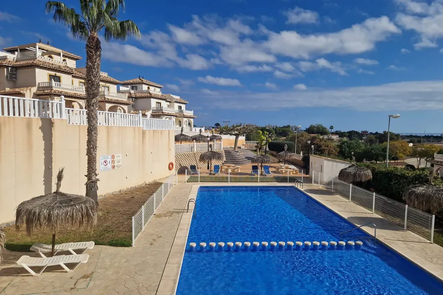 Reihenhaus 2+kk — Urbanización Lomas de Cabo Roig — Foto 18