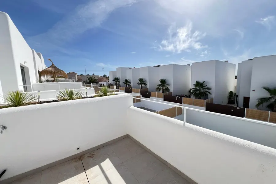 Villa 3+kk — San Fulgencio — Foto 13