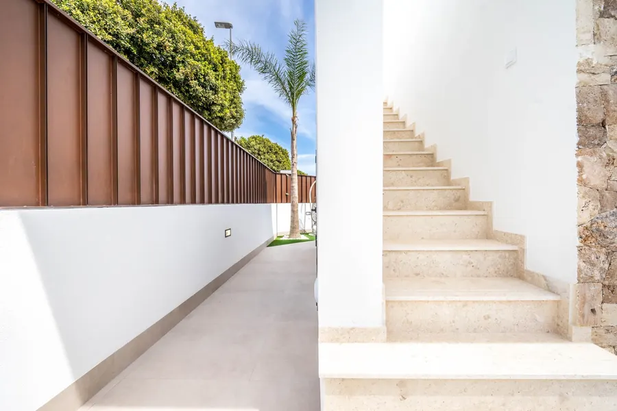 Reihenhaus 3+kk — Roldan — Foto 13